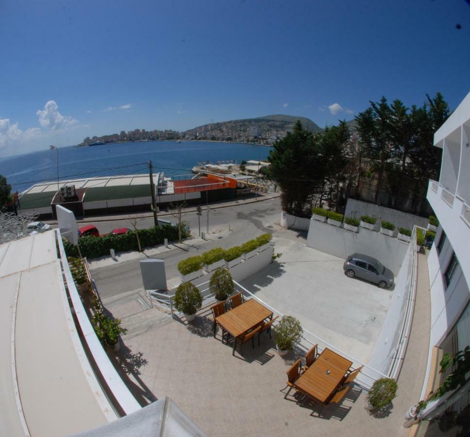 Hotel Ms Sarandë エクステリア 写真